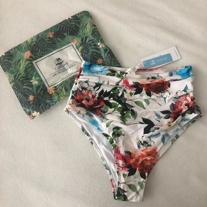 BRAND NEW Cupshe floral swimsuit bottoms